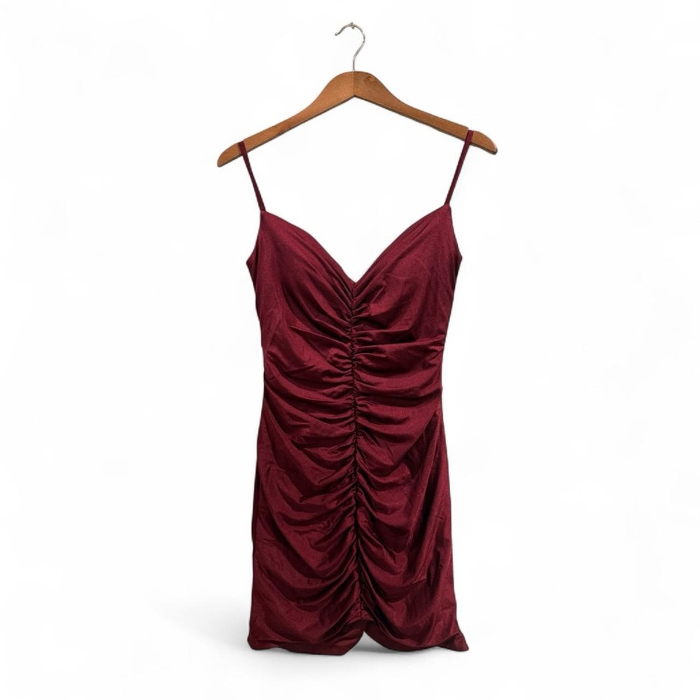 NWT La Femme Ruched V-Neck Mini Dress